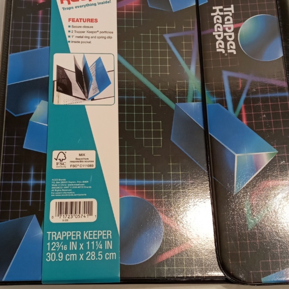 Trapper keeper